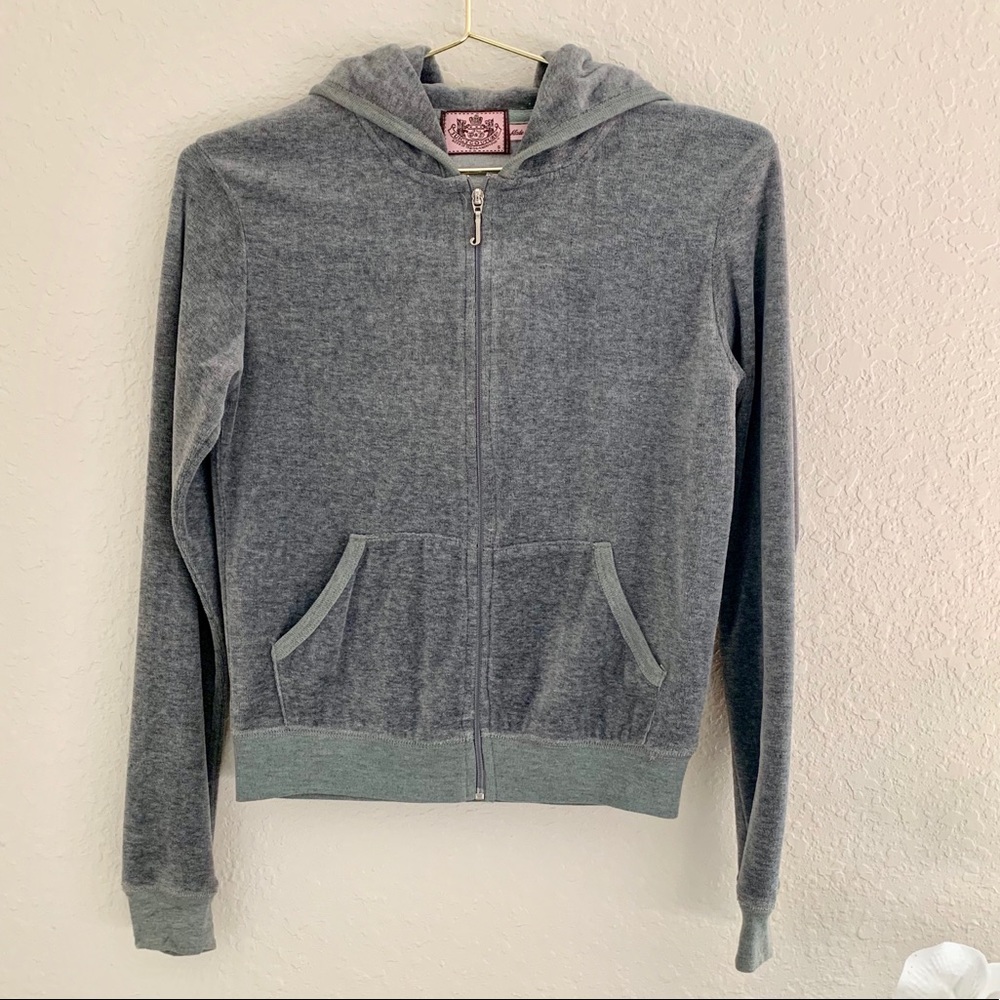 🖤BUNDLE JUICY VELOUR JACKET🖤